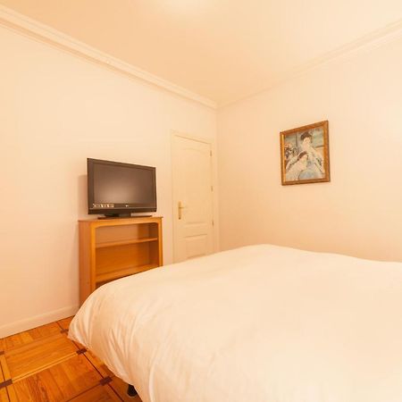 Classical Flat In Barrio Salamanca By Allo Housing Мадрид Екстериор снимка
