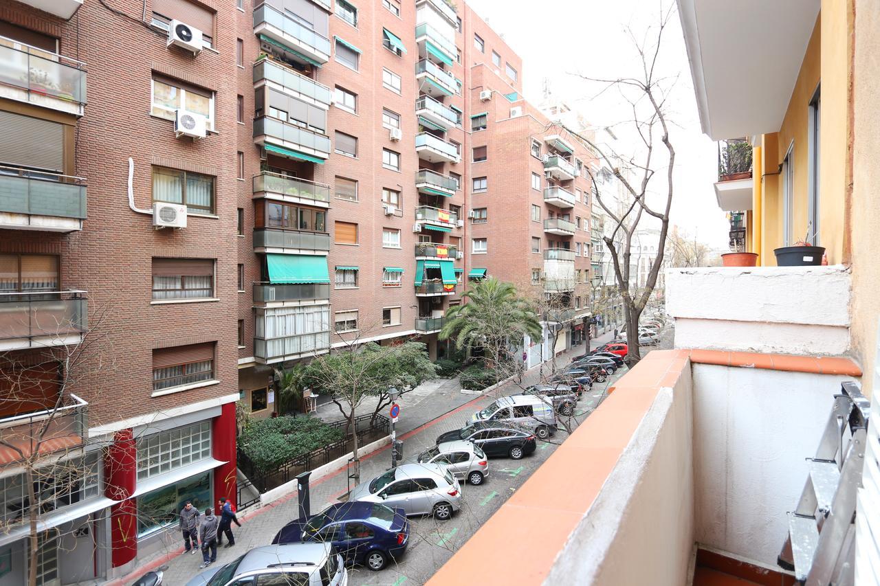 Classical Flat In Barrio Salamanca By Allo Housing Мадрид Екстериор снимка
