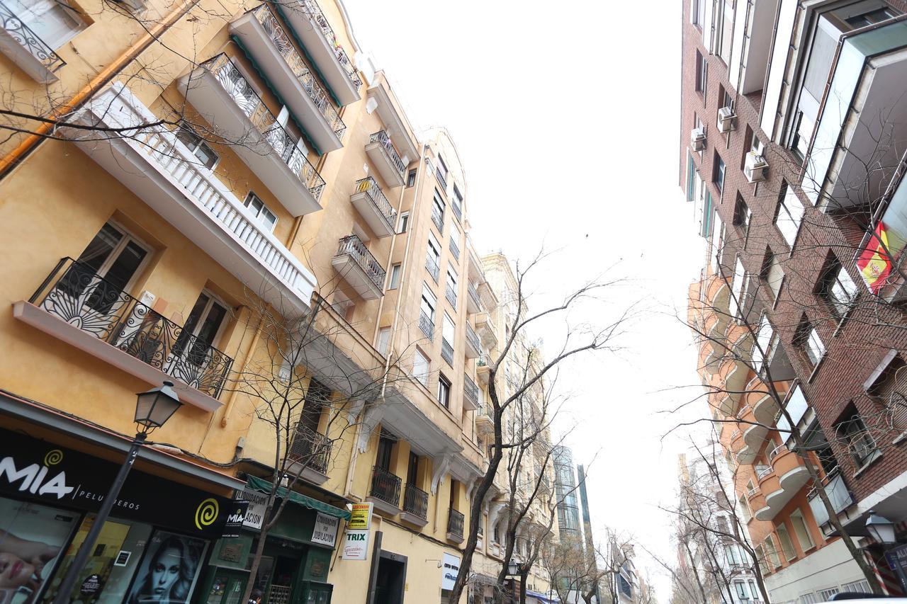 Classical Flat In Barrio Salamanca By Allo Housing Мадрид Екстериор снимка